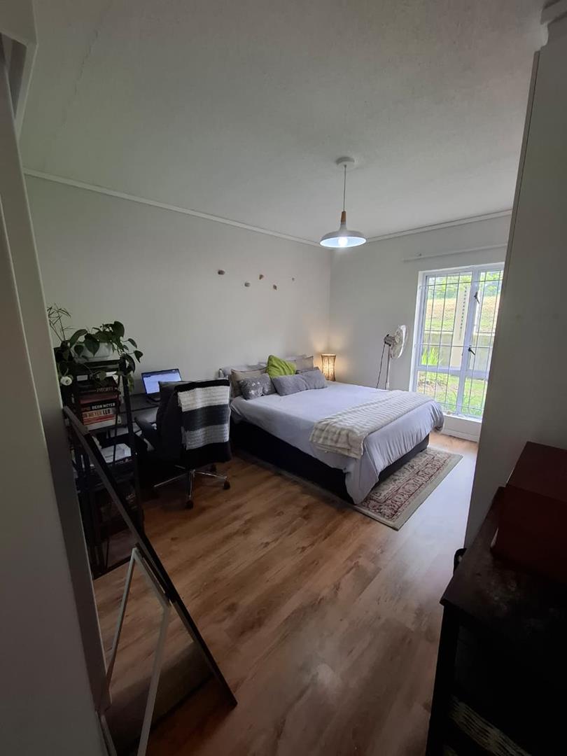 3 Bedroom Property for Sale in Onder Papegaaiberg Western Cape